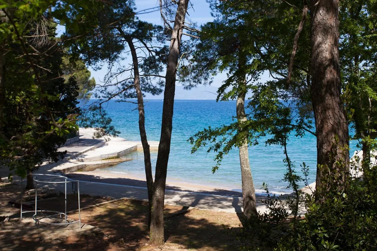 Apartments With A Parking Space Malinska