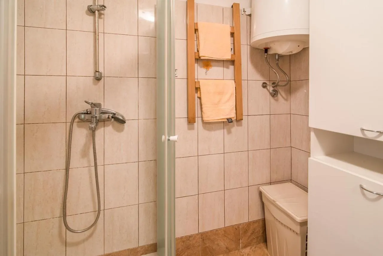 Apartments With A Parking Space Malinska